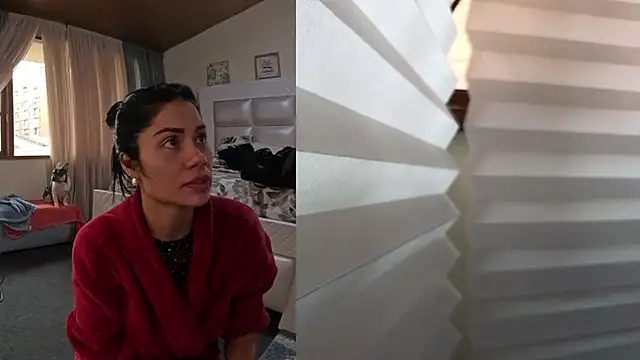 Snapshot of Alondra_fetish chatting on January 2025 06:25:02 AM Alondra fetish online show from January 2025 06:25:02 AM