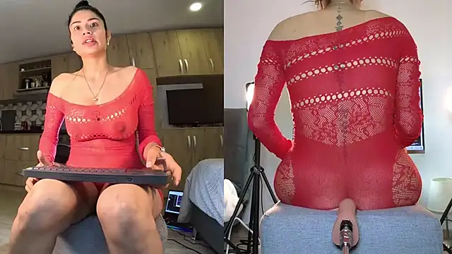 Snapshot of Alondra_fetish chatting on January 2025 01:21:02 AM Alondra fetish online show from January 2025 01:21:02 AM