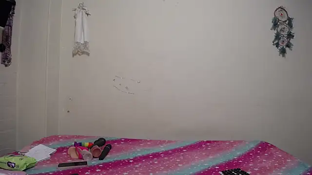 Nicolle-sky online show from March 2025 06:48:01 PM