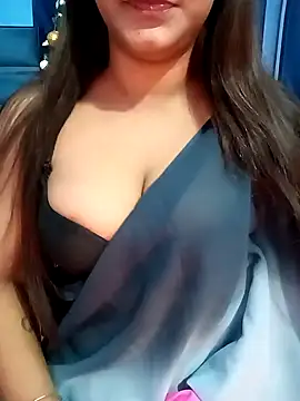 Snapshot of Gulabo-jaan chatting on December 2024 09:10:01 AM Gulabo-jaan online show from December 2024 09:10:01 AM