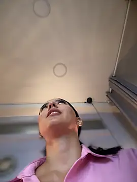 MarianaBenz online show from March 2025 09:05:02 PM