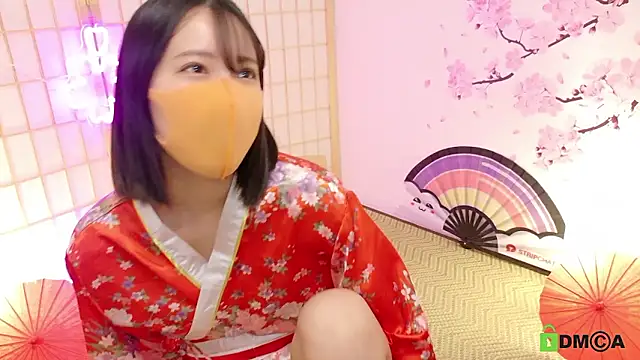 maika08 online show from December 2025 02:01:02 PM