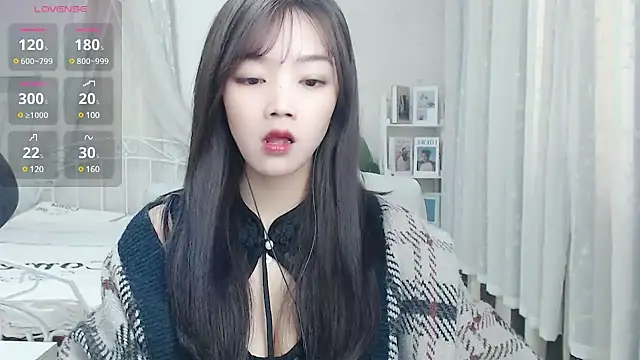 Jenny-Z online show from March 2025 02:07:02 AM