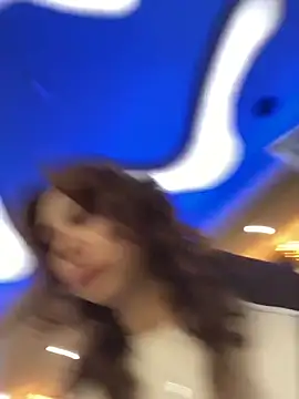 QuitieLia online show from February 2026 08:13:01 AM