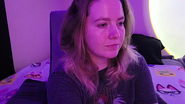 InternetFairy XO online show from December 2025 06:20:02 AM