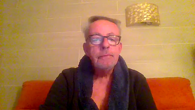 tuggy59 online show from February 2026 05:37:01 AM