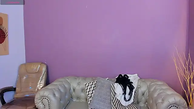 Snapshot of taylor_bennet chatting on October 2025 12:16:02 PM taylor bennet online show from October 2025 12:16:02 PM