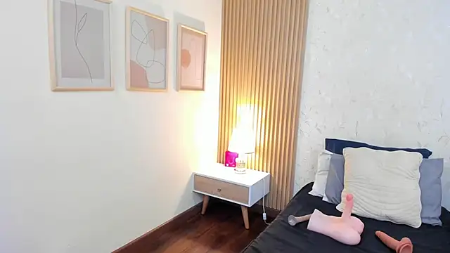 Snapshot of taylor_bennet chatting on October 2025 12:07:02 PM taylor bennet online show from October 2025 12:07:02 PM