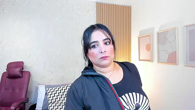 Snapshot of taylor_bennet chatting on November 2025 11:54:01 AM taylor bennet online show from November 2025 11:54:01 AM