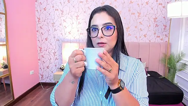 taylor bennet online show from March 2026 12:11:02 PM