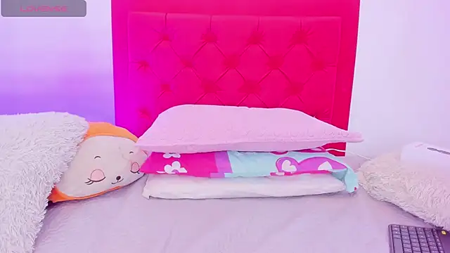 Sofia Girl  online show from March 2025 07:38:02 AM