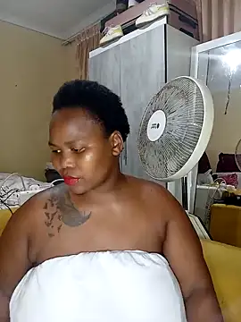 Snapshot of Real1SweetQueen chatting on January 2025 09:59:01 PM Real1SweetQueen online show from January 2025 09:59:01 PM