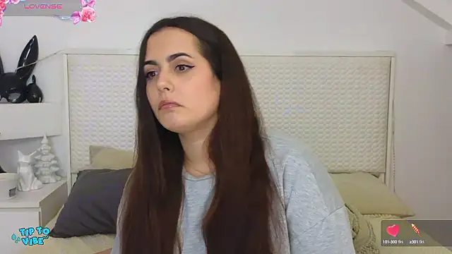 Eva Rogers  online show from December 2024 04:09:01 PM