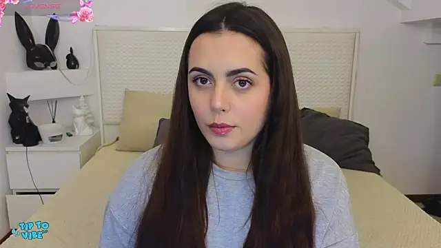 Eva Rogers  online show from December 2024 11:15:01 AM