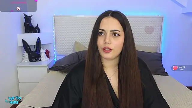 Eva Rogers  online show from January 2025 01:53:01 PM