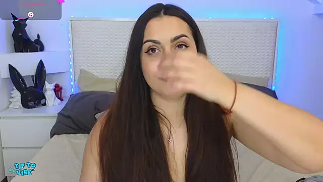 Eva Rogers  online show from January 2025 04:55:02 PM