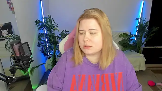 Akemi BBW online show from February 2025 09:36:02 PM