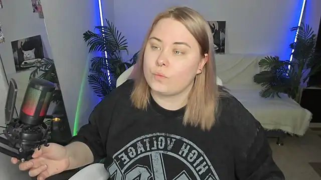 Akemi BBW online show from March 2025 06:07:01 PM