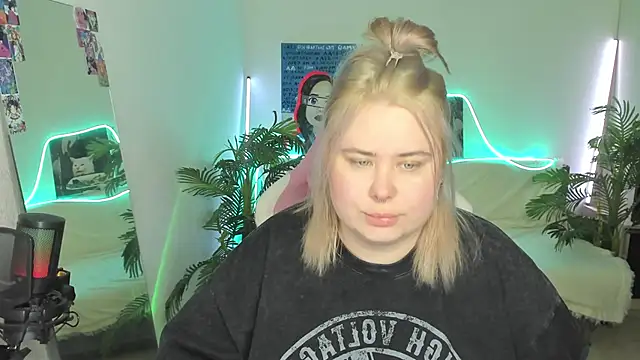 Akemi BBW online show from March 2025 06:44:02 PM