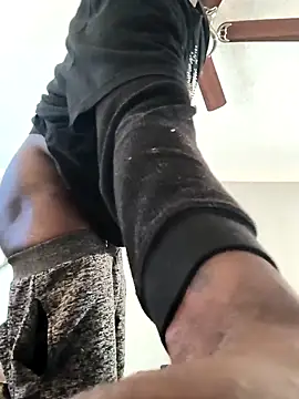 icyMike43 online show from December 2025 05:17:01 PM