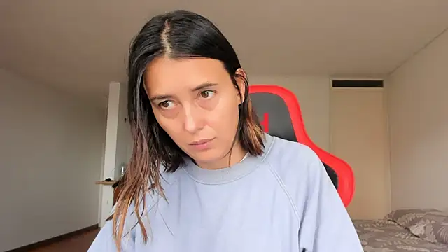 Snapshot of zoe_jeane_beker chatting on February 2025 07:27:02 PM zoe jeane beker online show from February 2025 07:27:02 PM