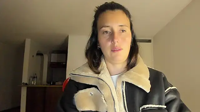 Snapshot of zoe_jeane_beker chatting on February 2025 12:37:01 AM zoe jeane beker online show from February 2025 12:37:01 AM