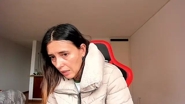 Snapshot of zoe_jeane_beker chatting on February 2025 09:14:02 PM zoe jeane beker online show from February 2025 09:14:02 PM