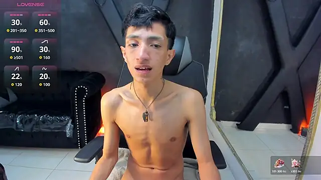 Snapshot of DereckCooperr chatting on November 2025 11:05:02 PM DereckCooperr online show from November 2025 11:05:02 PM