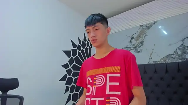 DereckCooperr online show from June 2026 10:58:02 PM