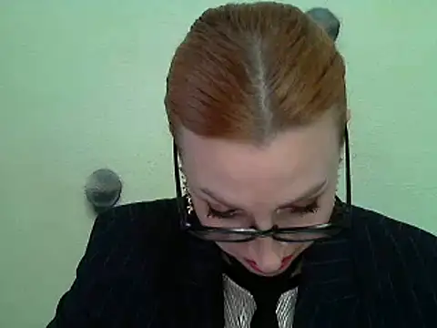 Jillian Pattie online show from December 2024 12:45:01 PM