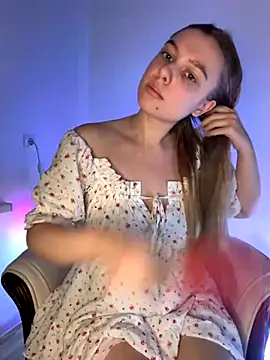 freiiaflower online show from November 2025 05:26:02 PM