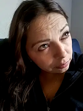 Snapshot of seherlatin chatting on October 2025 06:08:02 PM seherlatin online show from October 2025 06:08:02 PM