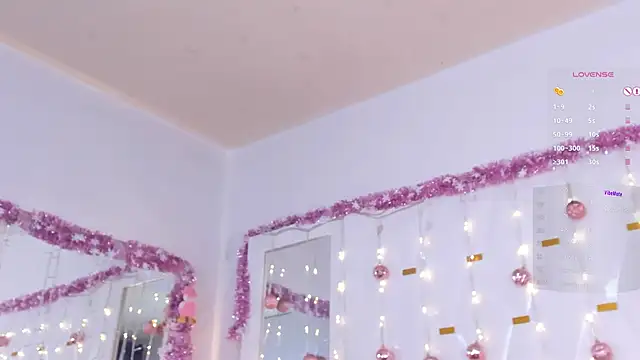 Snapshot of Gabbyy_ chatting on December 2024 06:06:02 PM Gabbyy online show from December 2024 06:06:02 PM
