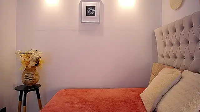 Katy Van online show from January 2025 05:00:02 AM