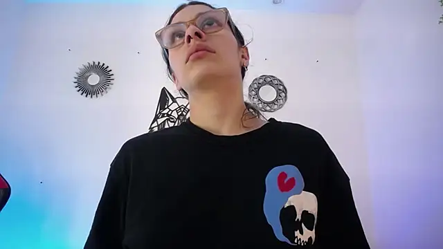 Katy Van online show from November 2025 08:31:01 PM