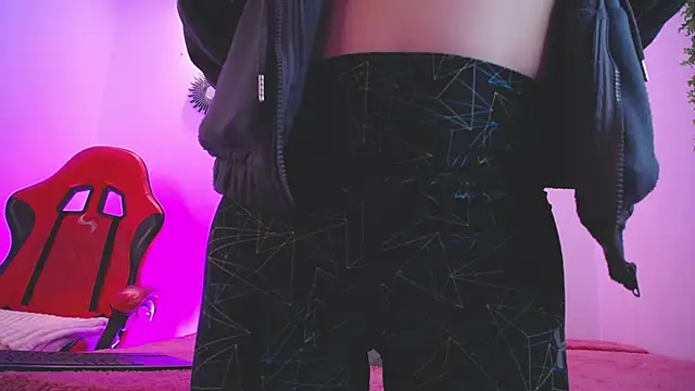 Katy Van online show from November 2025 08:52:01 PM