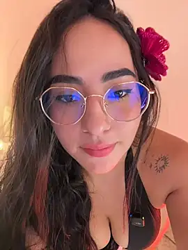 anniesweet02 online show from April 2026 11:07:01 PM