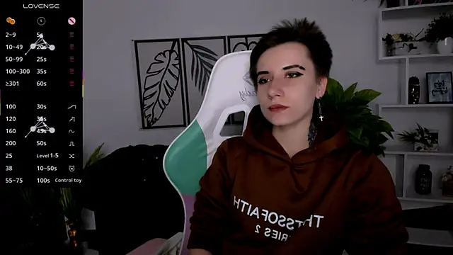 Snapshot of _Rein_ramm chatting on September 2025 05:18:01 PM Rein ramm online show from September 2025 05:18:01 PM