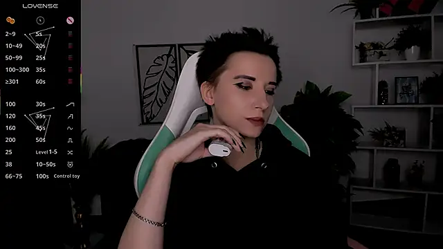 Snapshot of _Rein_ramm chatting on September 2025 07:30:02 PM Rein ramm online show from September 2025 07:30:02 PM