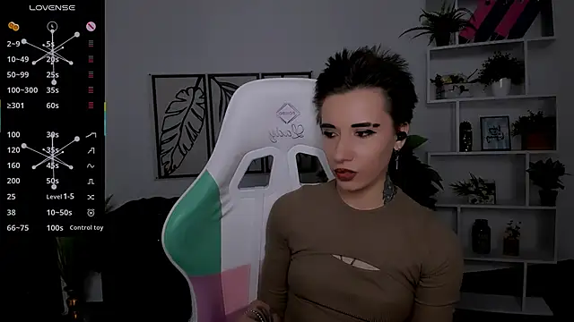 Snapshot of _Rein_ramm chatting on October 2025 06:38:02 PM Rein ramm online show from October 2025 06:38:02 PM