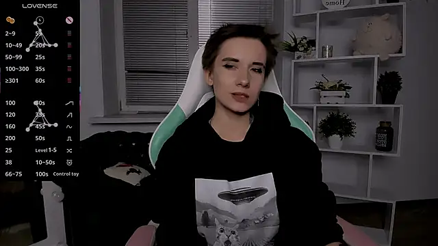 Snapshot of _Rein_ramm chatting on October 2025 07:57:02 PM Rein ramm online show from October 2025 07:57:02 PM