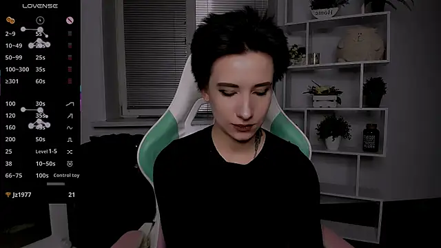 Snapshot of _Rein_ramm chatting on October 2025 08:11:02 PM Rein ramm online show from October 2025 08:11:02 PM