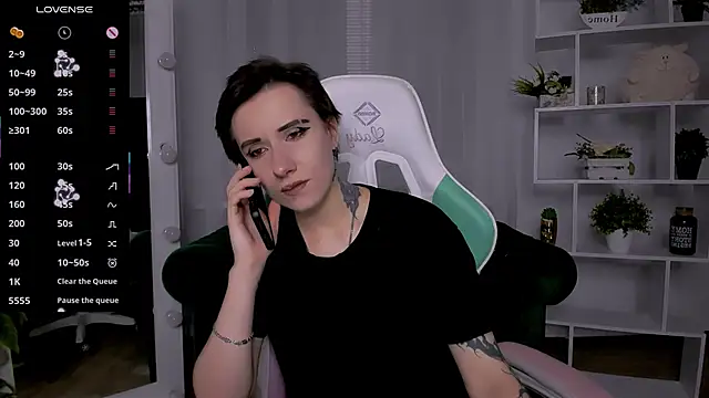 Snapshot of _Rein_ramm chatting on November 2025 05:56:01 PM Rein ramm online show from November 2025 05:56:01 PM