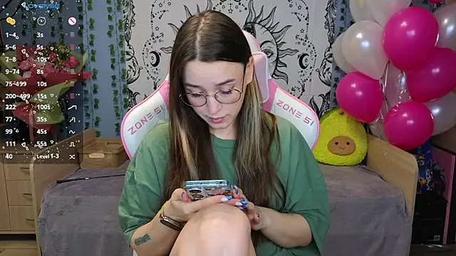 Sweet frosti online show from January 2025 03:18:02 AM