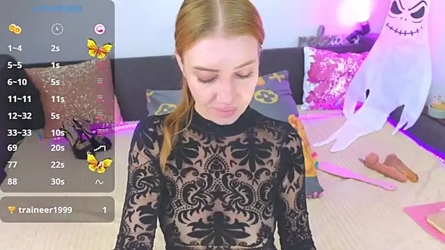 AlexaStoun online show from October 2025 10:06:01 AM