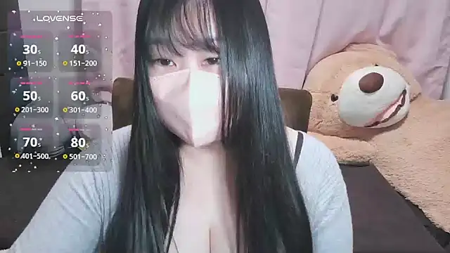 yuinyan3150 online show from January 2026 09:18:02 PM