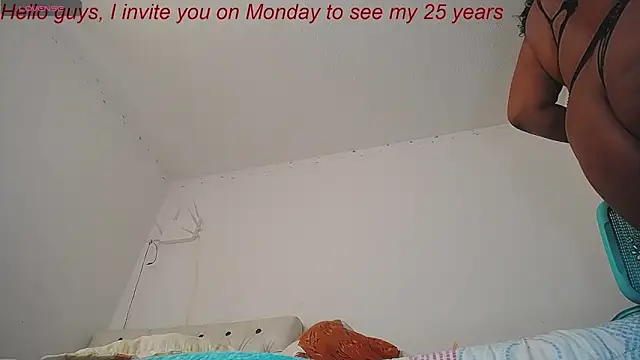 xairaruiz  online show from March 2025 07:42:02 PM