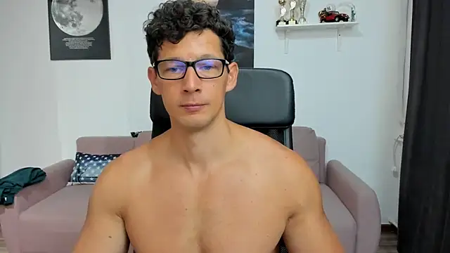 BrutusK08 online show from October 2025 04:08:02 AM