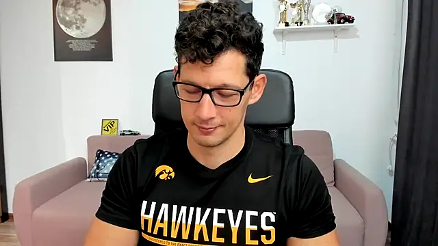 BrutusK08 online show from November 2025 08:55:01 AM