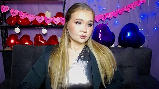 StacyYellig online show from February 2025 08:08:02 PM